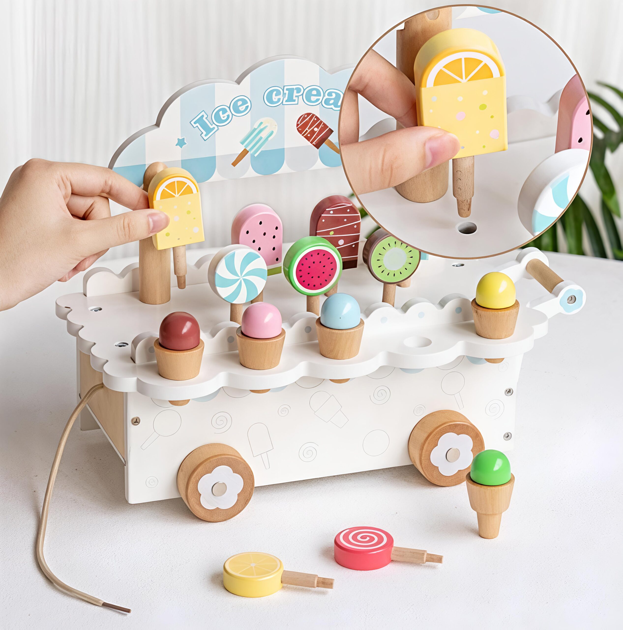 Wooden Cartoon Kitchen Accessories Food Selling Cart Playset Ice Cream Truck Toy for Children Play House