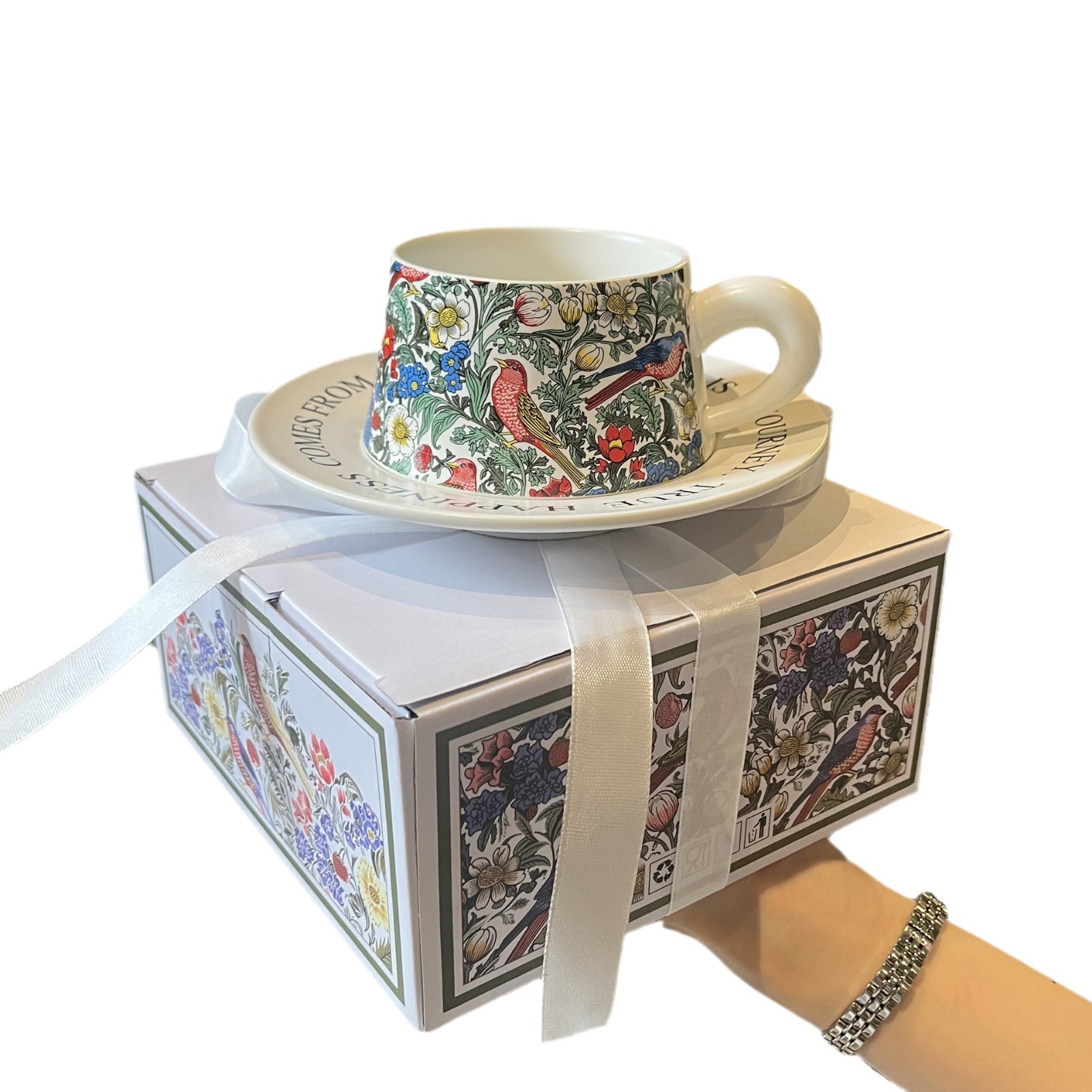 Durable Porcelain Mug Gift Vintage Beautifully Printed Morris Floral Bird Art Ceramic Cup for Elegant Home Decor
